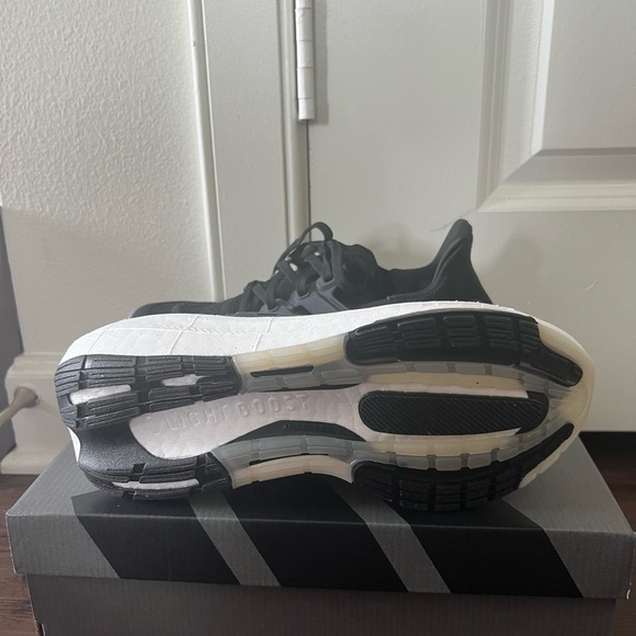 Adidas Ultraboost Light W - Picture 7 of 7
